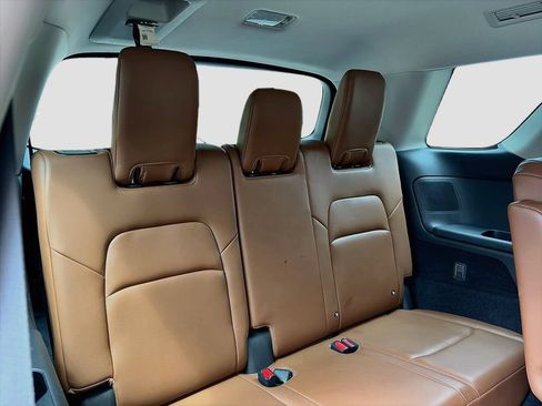 Used 2022 Nissan Pathfinder Platinum w/ Cargo Package FWD image 28