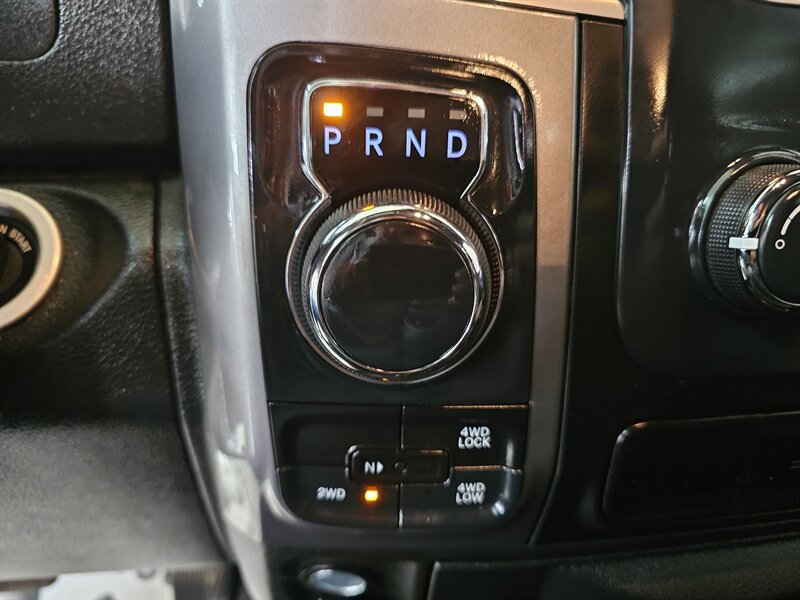 Used 2024 RAM 1500 Warlock AWD/4WD image 19