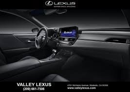 Certified 2022 Lexus ES 300h w/ Accessory Package FWD image 3