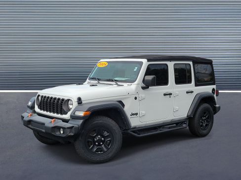 Used 2024 Jeep Wrangler Unlimited Sport AWD/4WD image 1