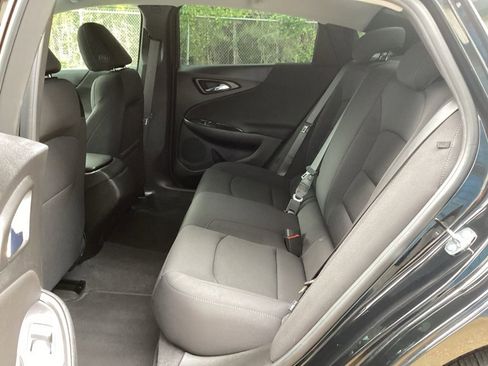 Used 2023 Chevrolet Malibu LS FWD image 35