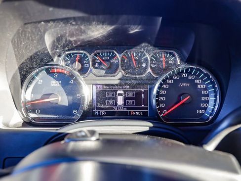 Used 2018 Chevrolet Tahoe LT image 25