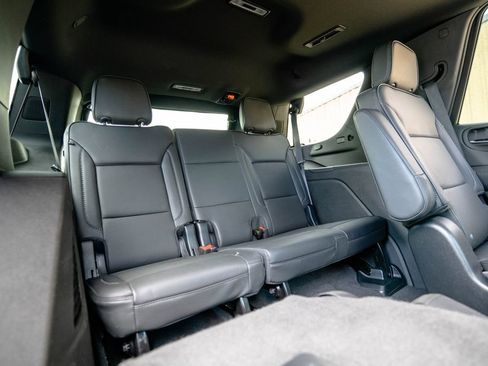 Used 2023 GMC Yukon Denali AWD/4WD image 49
