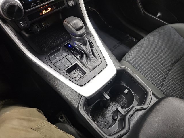 Certified 2025 Toyota RAV4 LE AWD/4WD image 23