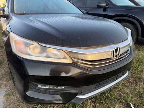Used 2016 Honda Accord EX-L image 8