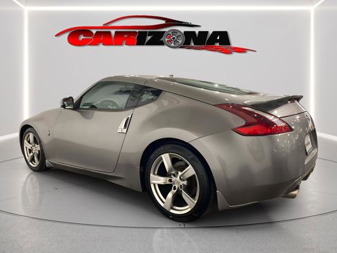 Used 2009 Nissan 370Z Touring w/ Aerodynamics Pkg image 5