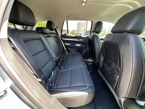 Used 2026 GMC Terrain Denali AWD/4WD image 30