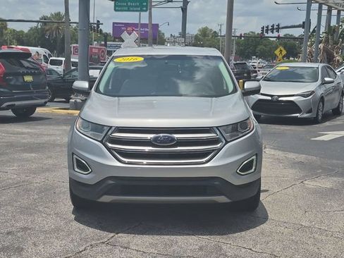 Used 2016 Ford Edge Titanium w/ Technology Package AWD/4WD image 2