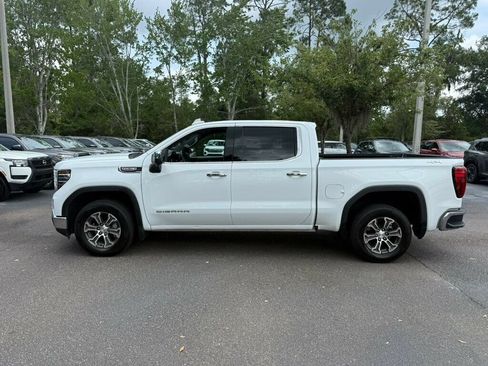Used 2026 GMC Sierra 1500 SLT AWD/4WD image 2