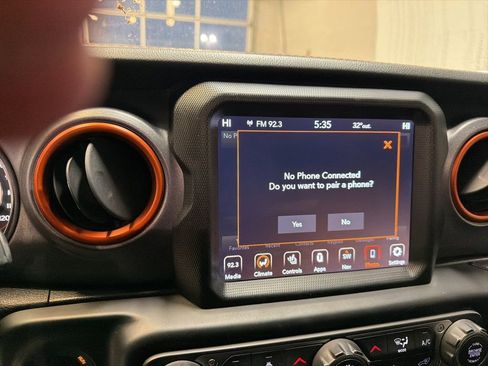 Used 2021 Jeep Gladiator Mojave w/ Dual Top Group image 48