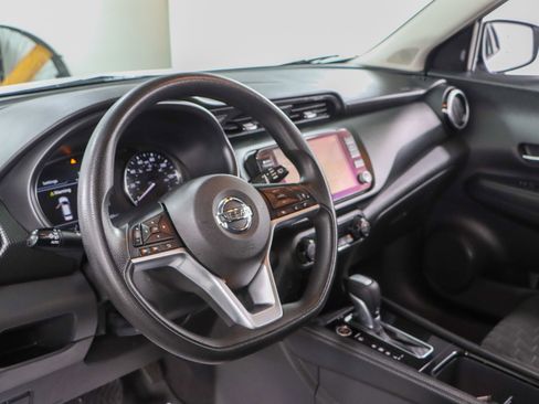 Used 2021 Nissan Kicks SV image 22