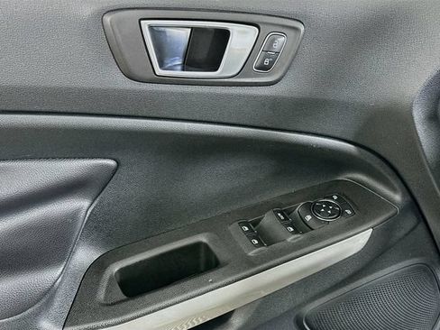 Used 2018 Ford EcoSport Titanium FWD image 10