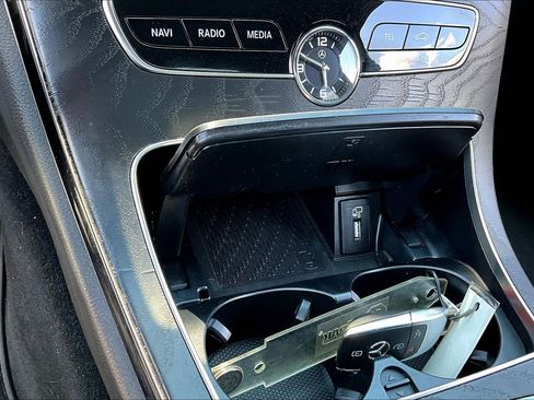 Used 2019 Mercedes-Benz C 300 Sedan w/ Premium Package image 14