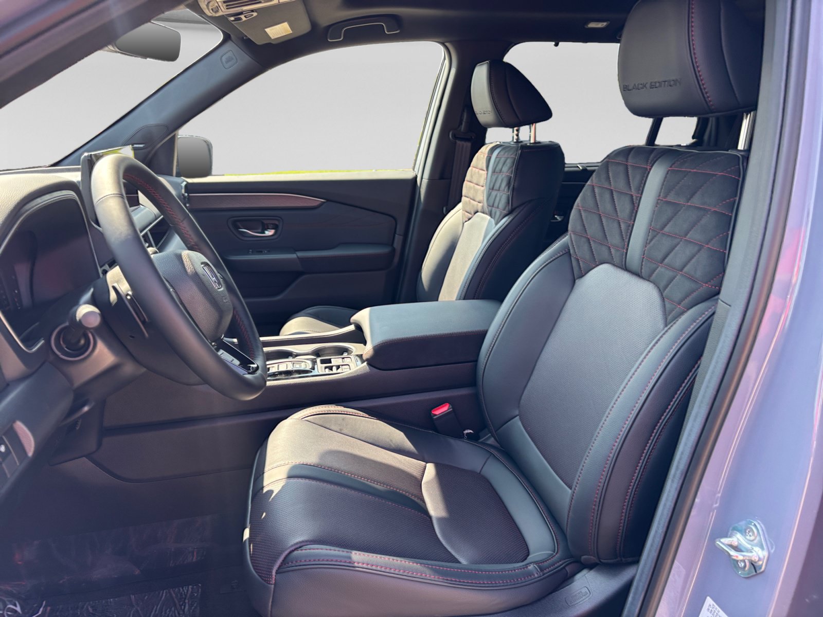 New 2026 Honda Pilot Black Edition image 28
