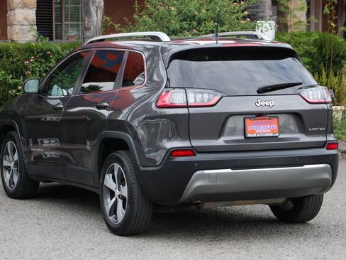 Used 2020 Jeep Cherokee Limited image 6