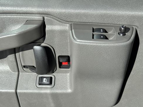 New 2025 GMC Savana 2500 w/ Driver Convenience Package RWD image 29