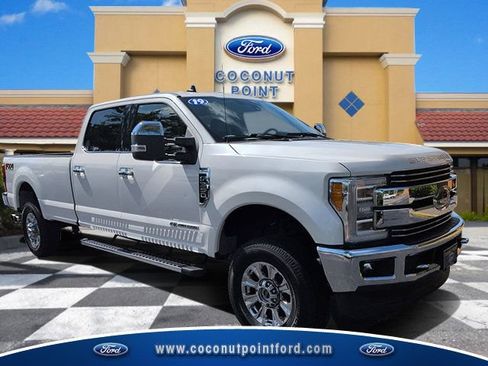 Used 2019 Ford F350 Lariat w/ Lariat Ultimate Package AWD/4WD image 1