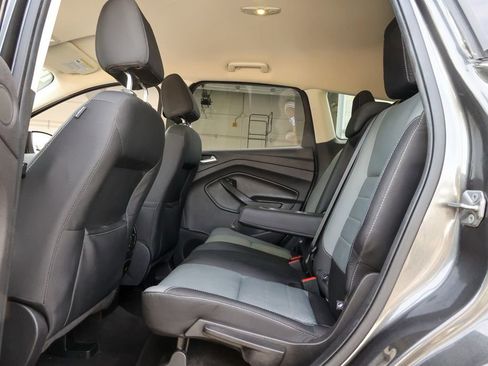 Used 2016 Ford Escape SE w/ Equipment Group 201A image 33