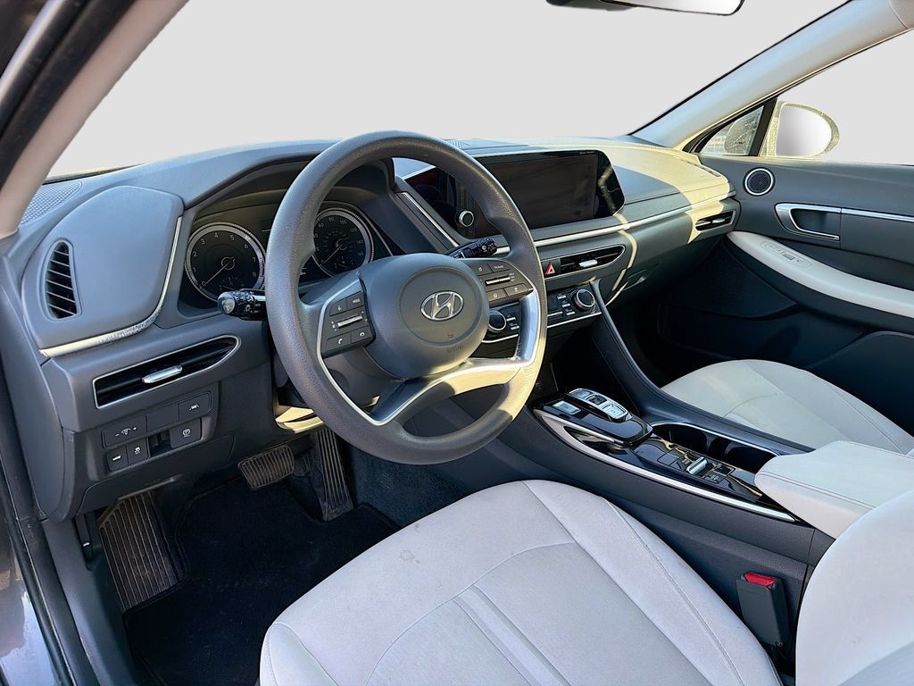 Used 2023 Hyundai Sonata SEL FWD image 9