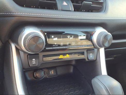 Certified 2023 Toyota RAV4 LE image 19