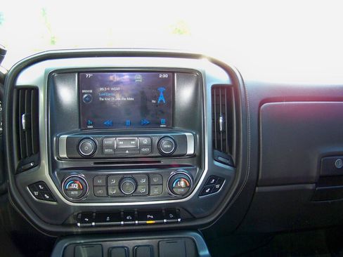 Used 2014 Chevrolet Silverado 1500 LTZ AWD/4WD image 19