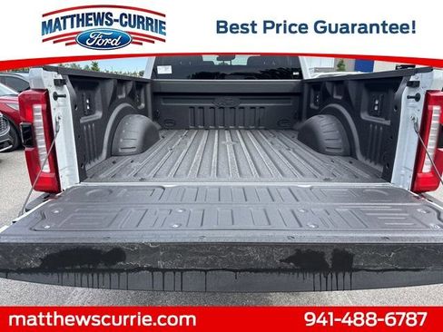 New 2026 Ford F250 Lariat w/ Black Appearance Package image 15