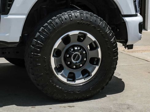 Used 2024 Ford F350 Lariat w/ Lariat Ultimate Package AWD/4WD image 58