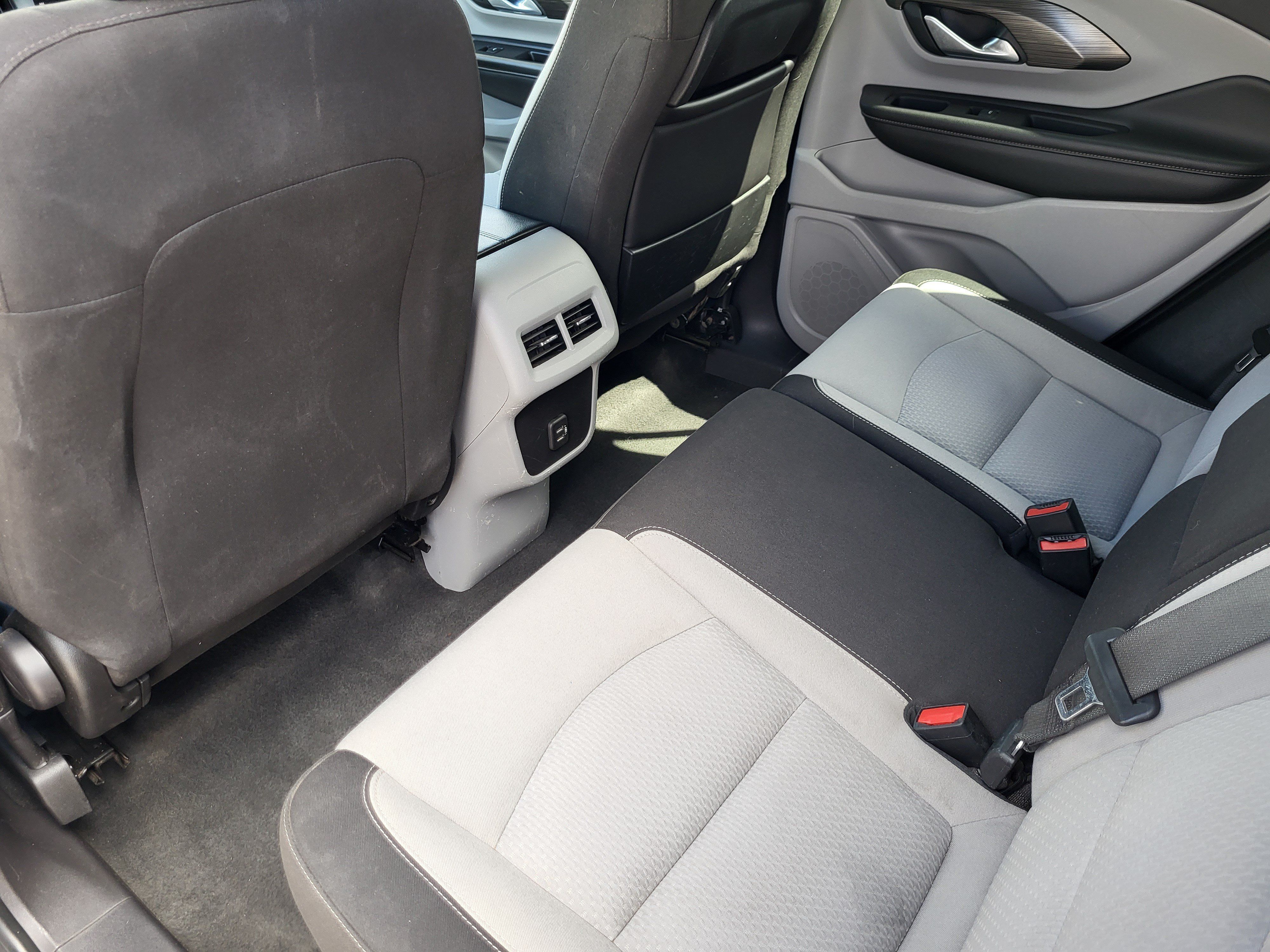 Used 2024 GMC Terrain SLE AWD/4WD image 26