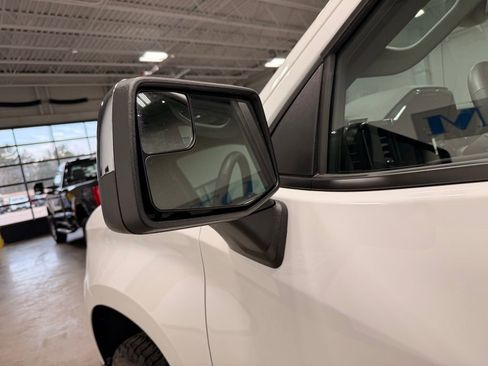 Used 2025 Chevrolet Silverado 1500 LT AWD/4WD image 23