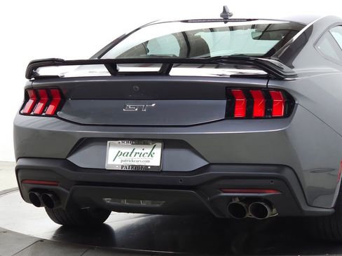 Used 2025 Ford Mustang GT Premium RWD image 10