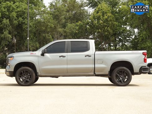 Used 2024 Chevrolet Silverado 1500 Custom Trail Boss AWD/4WD image 4
