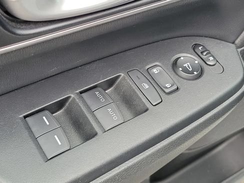 Used 2021 Honda CR-V Touring image 27
