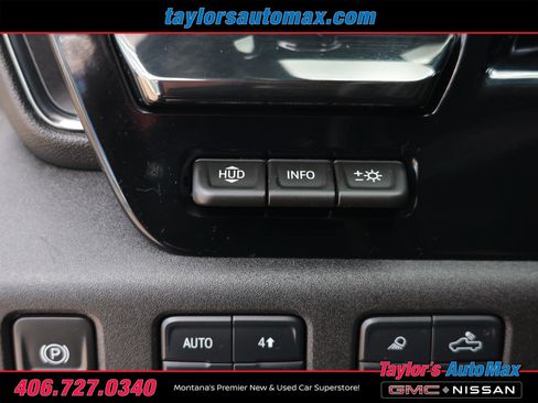 Used 2024 Chevrolet Silverado 2500 ZR2 w/ Technology Package AWD/4WD image 31