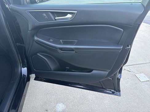 Certified 2022 Ford Edge SE w/ Cargo Accessory Package image 42