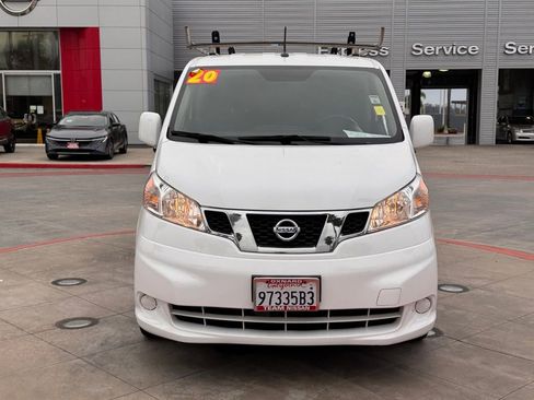 Used 2020 Nissan NV200 SV image 3