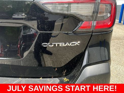 Used 2023 Subaru Outback Premium AWD/4WD image 31