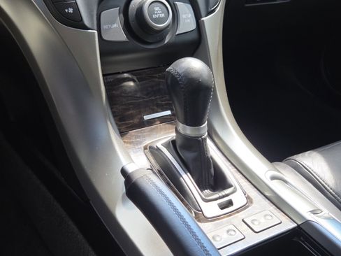 Used 2010 Acura TL FWD image 30