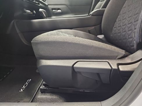 New 2026 Nissan Kicks SV w/ Illumination Package FWD image 28