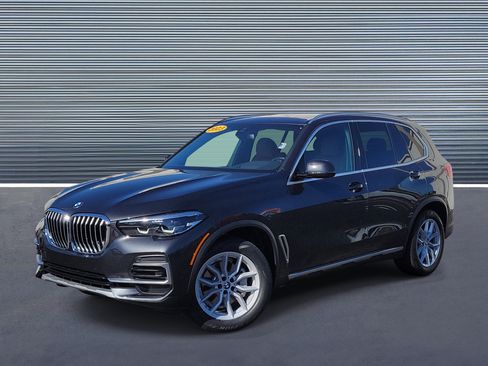 Used 2023 BMW X5 xDrive40i w/ Premium Package image 1