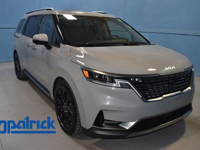 Used 2023 Kia Carnival SX Prestige