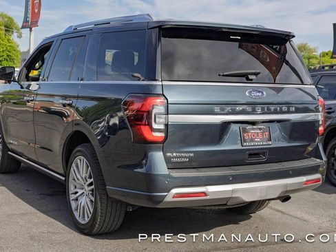 Used 2022 Ford Expedition Platinum image 18