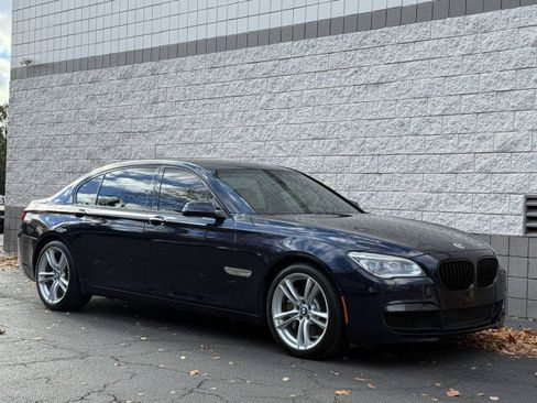 Used 2014 BMW 750Li image 20