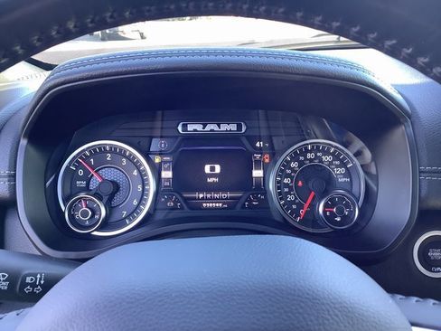 Used 2024 RAM 1500 Laramie image 14