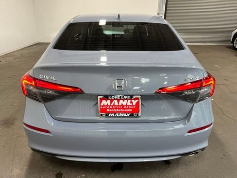 Used 2024 Honda Civic Sport image 4