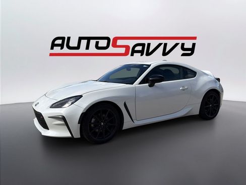 Used 2024 Toyota GR86 Premium RWD image 1
