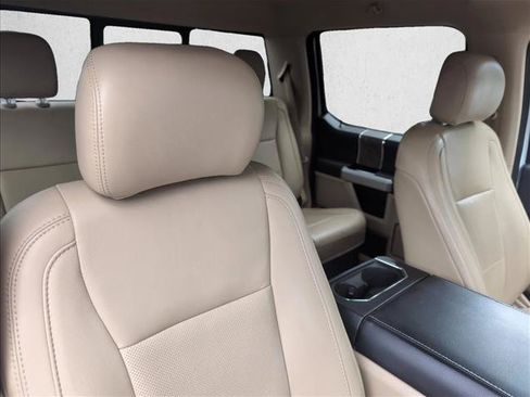 Used 2019 Ford F250 Lariat w/ Lariat Value Package AWD/4WD image 24