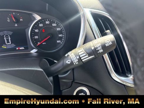 Used 2024 Chevrolet Equinox LT image 34