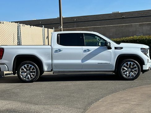 Certified 2026 GMC Sierra 1500 Denali AWD/4WD image 3