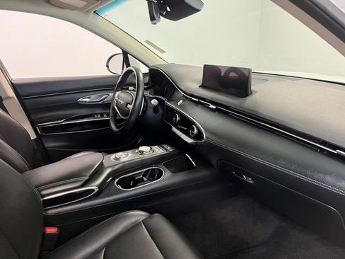 Used 2025 Genesis GV70 2.5T AWD/4WD image 11
