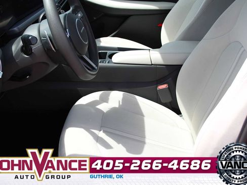 Used 2024 Hyundai Sonata SEL FWD image 22